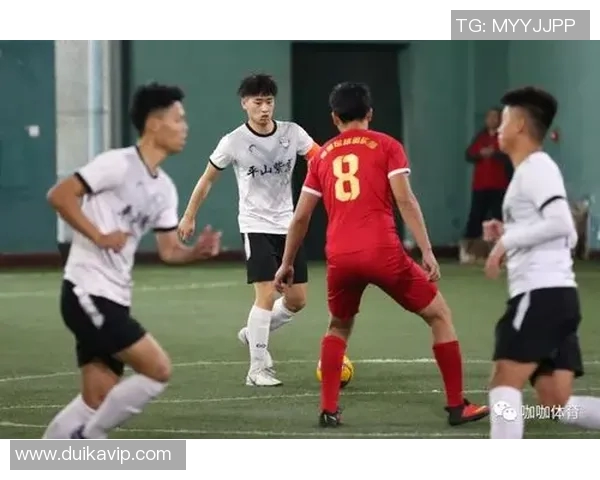 足球明星与中国舞的完美结合高清图片展示尽显魅力与风采 足球明星与中国舞的完美结合高清图片展示尽显魅力与风采