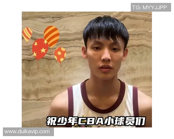 篮球明星教室：与偶像面对面学习篮球技巧与人生哲学的精彩旅程