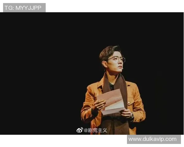 楚门的篮球明星如何在真实与虚幻之间找到自我与梦想的平衡 楚门的篮球明星如何在真实与虚幻之间找到自我与梦想的平衡