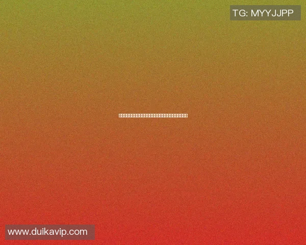 篮球明星在赛场上展现多才多艺的瞬间踢篮球的精彩图片合集
